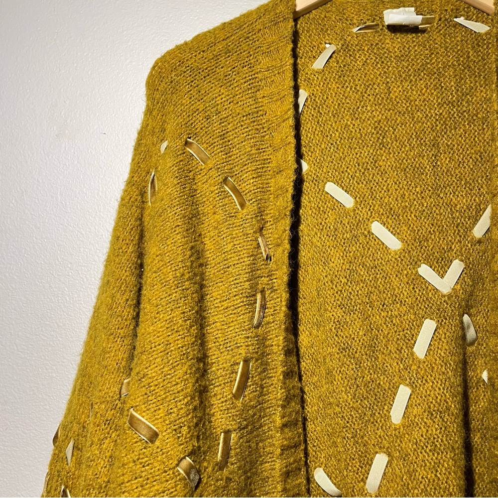 Akemi & Kin Open Cardigan - Picture 5 of 14